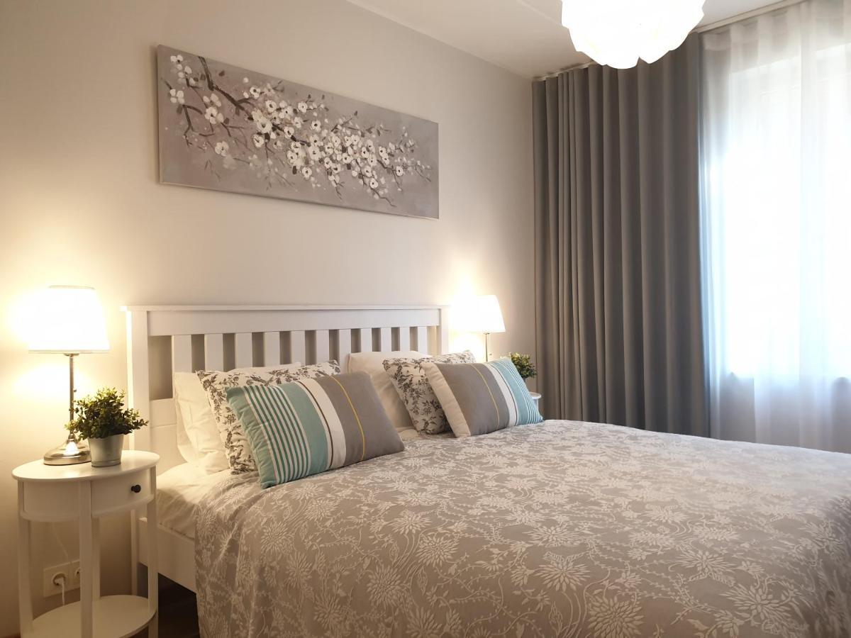 City Center Bright Home Talin Exterior foto